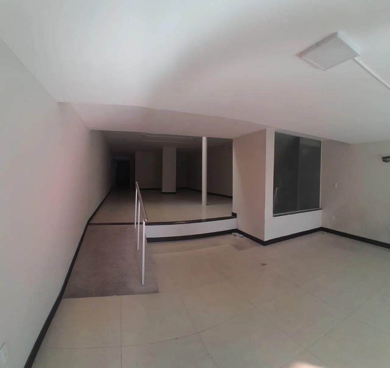 Aluga-se prédio comercia - Foto 4