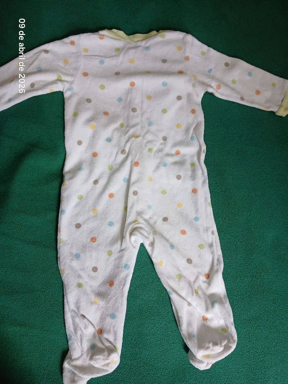 Macacão Carter's Tam. 7 a 9 meses - Foto 2