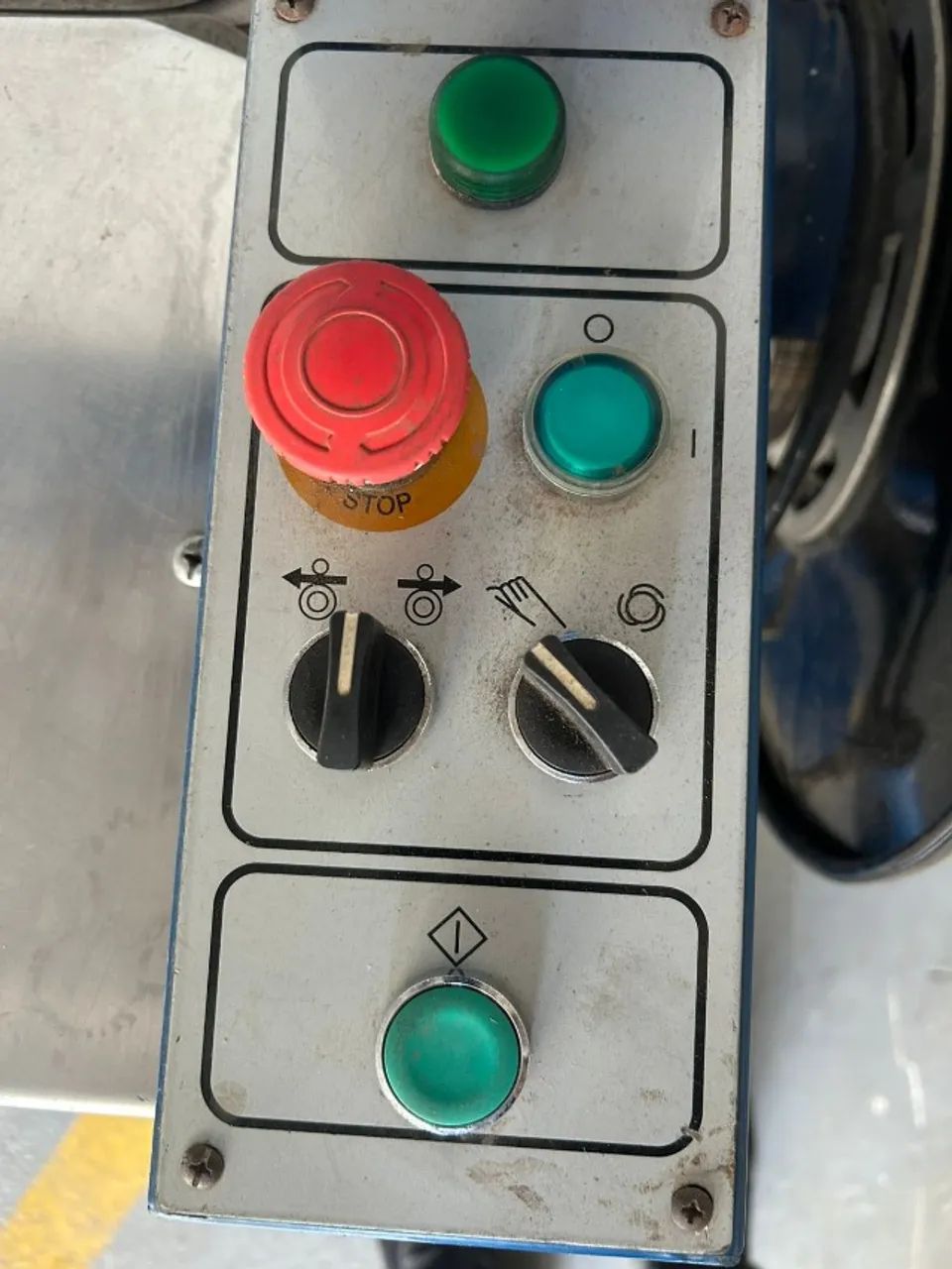 Arqueadora automática DBA 200 T 10MM - Cyklop  220v  - Foto 4