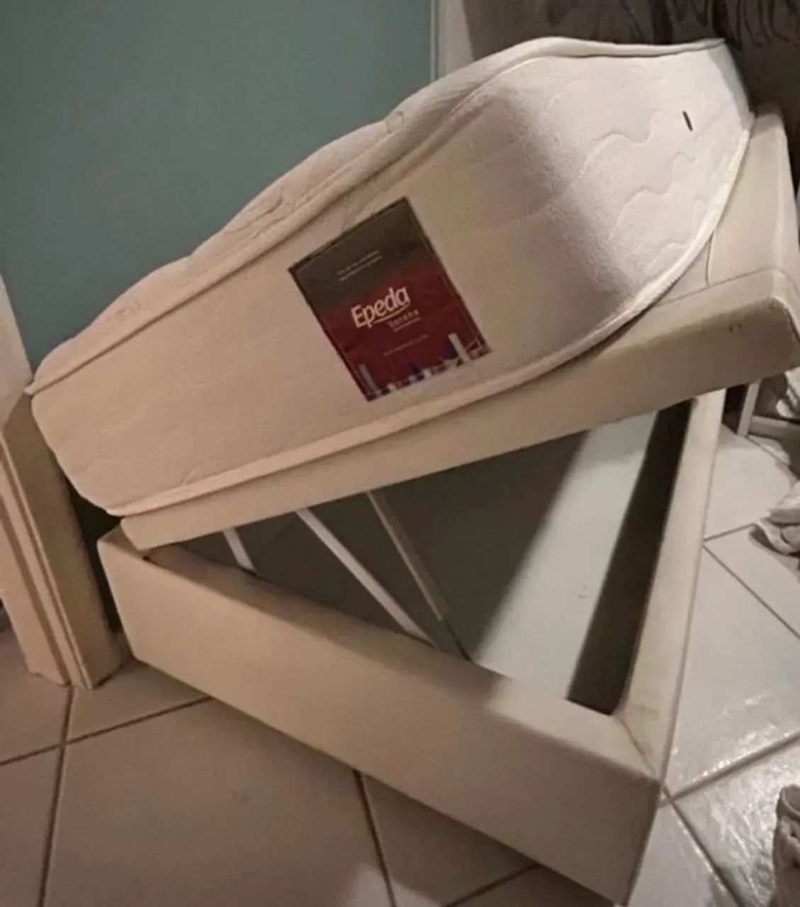 Vendo Cama Box Baú Solteiro + Colchão Epeda Serene - Foto 3