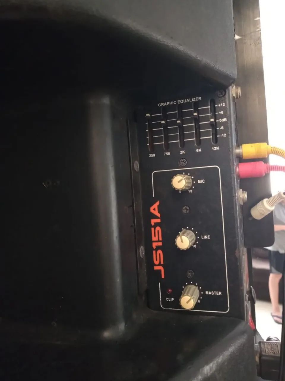 Caixa de som 800 watz com tripé de suporte  - Foto 4