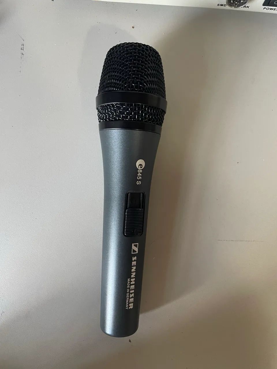 Microfone Sennheiser e845 S Dinamico Supercardioide Com Chave Original - Foto 3