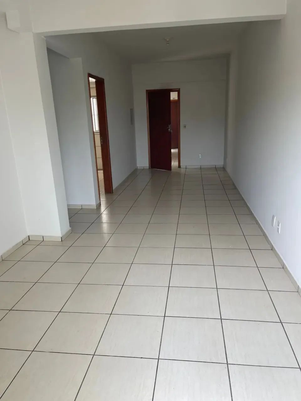 apartamento para alugar com 2 quartos sendo 1 suite e sacada no bairro consil - Foto 3