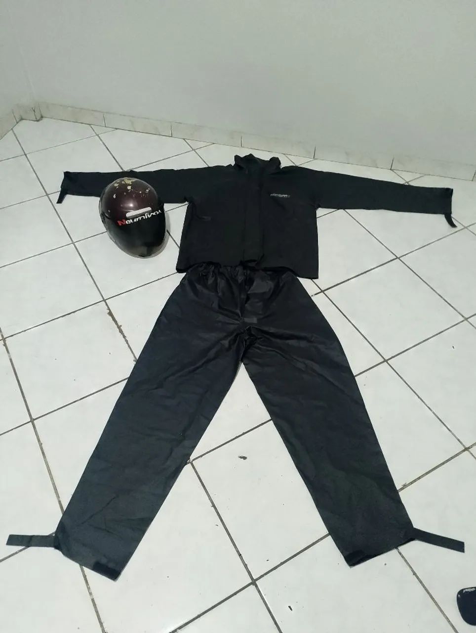 VENDE SE CAPA DE CHUVA "PIONEIRA" - Foto 2
