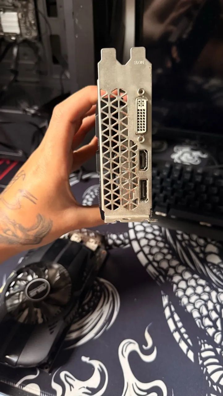 RX 580 + GTX 1650 4 GB com defeito - Foto 3