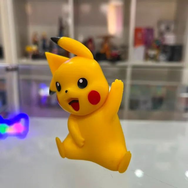 Pokémon Pikachu acenando - Foto 2
