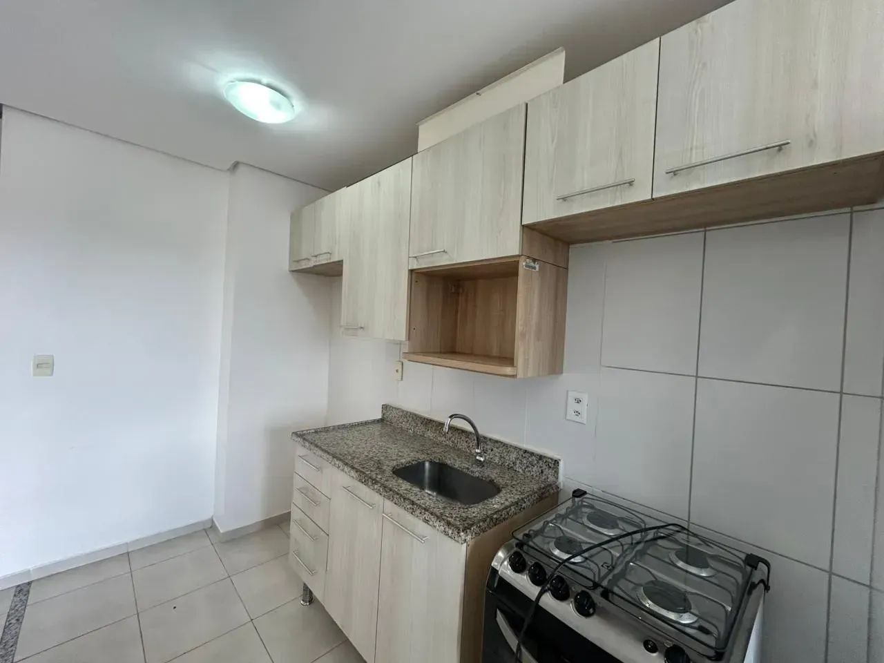 Condomínio View Club & Home , 2 qtos, semi- mobiliado, nascente, 1 vaga - Foto 9