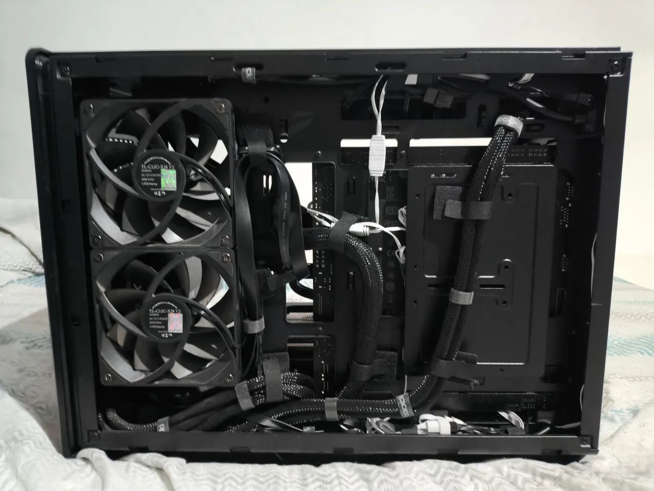 PC GAMER 9070XT + RYZEN 5 7600X - Foto 5