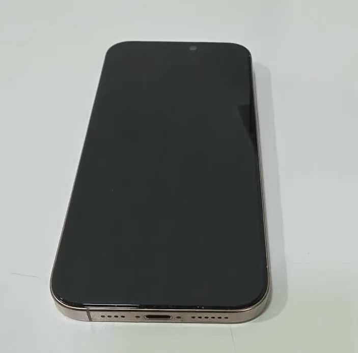Vendo iPhone 16 pro Max 256 novíssimo  - Foto 2