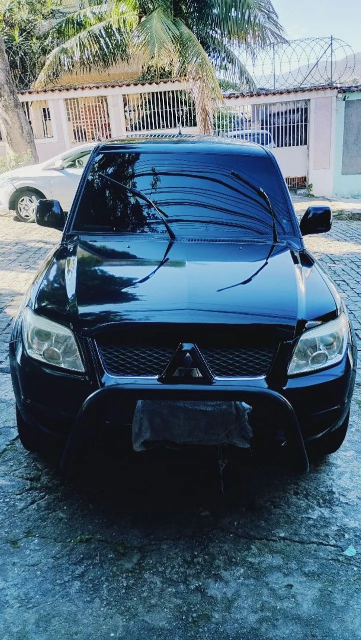 Mitsubishi Pajero 2011