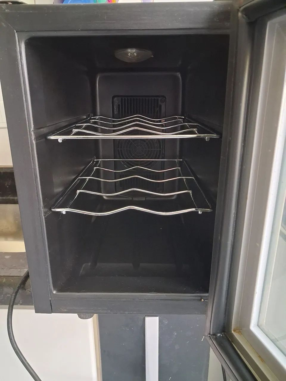 Adega climatizada Tocave - Foto 4