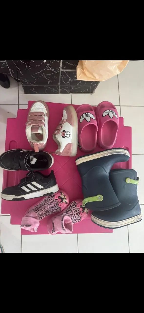 Sapatos infantis  200 