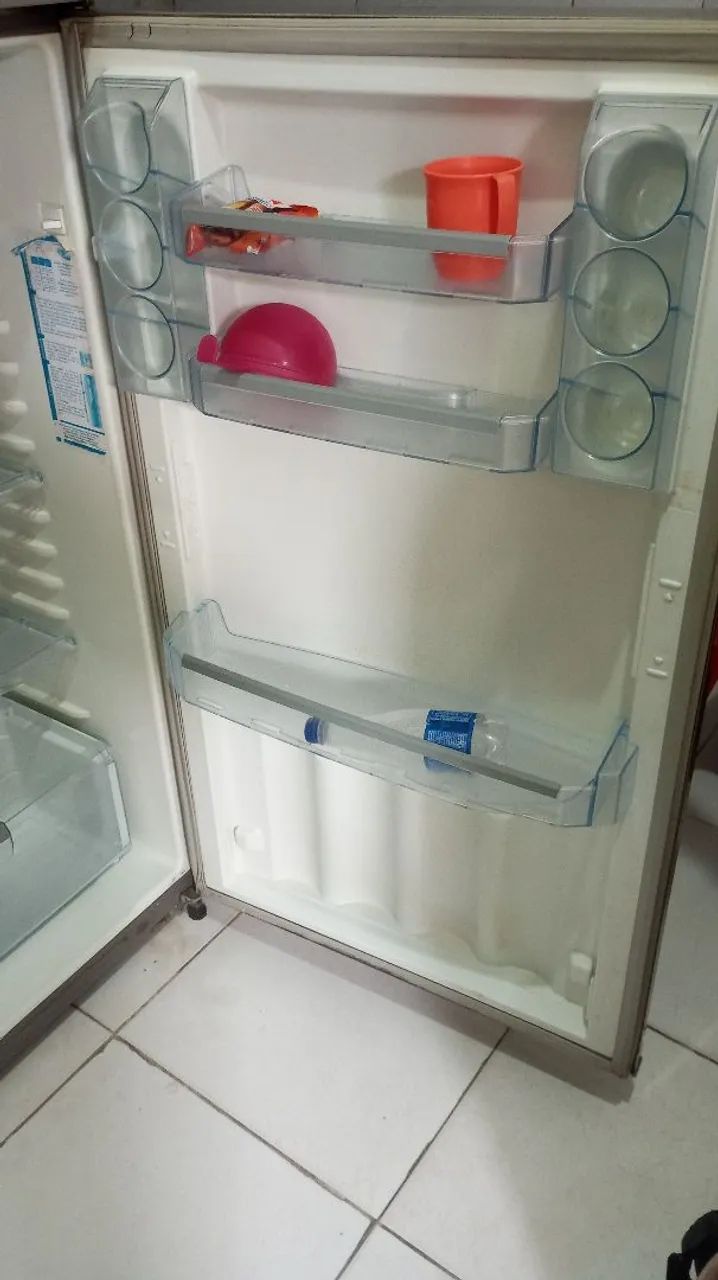 Geladeira Continental 