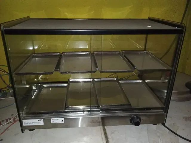 Estufa nova 2 andares com local pra água