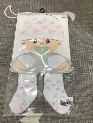 Kit Maternidade Touca, meia e luva para Bebê RN