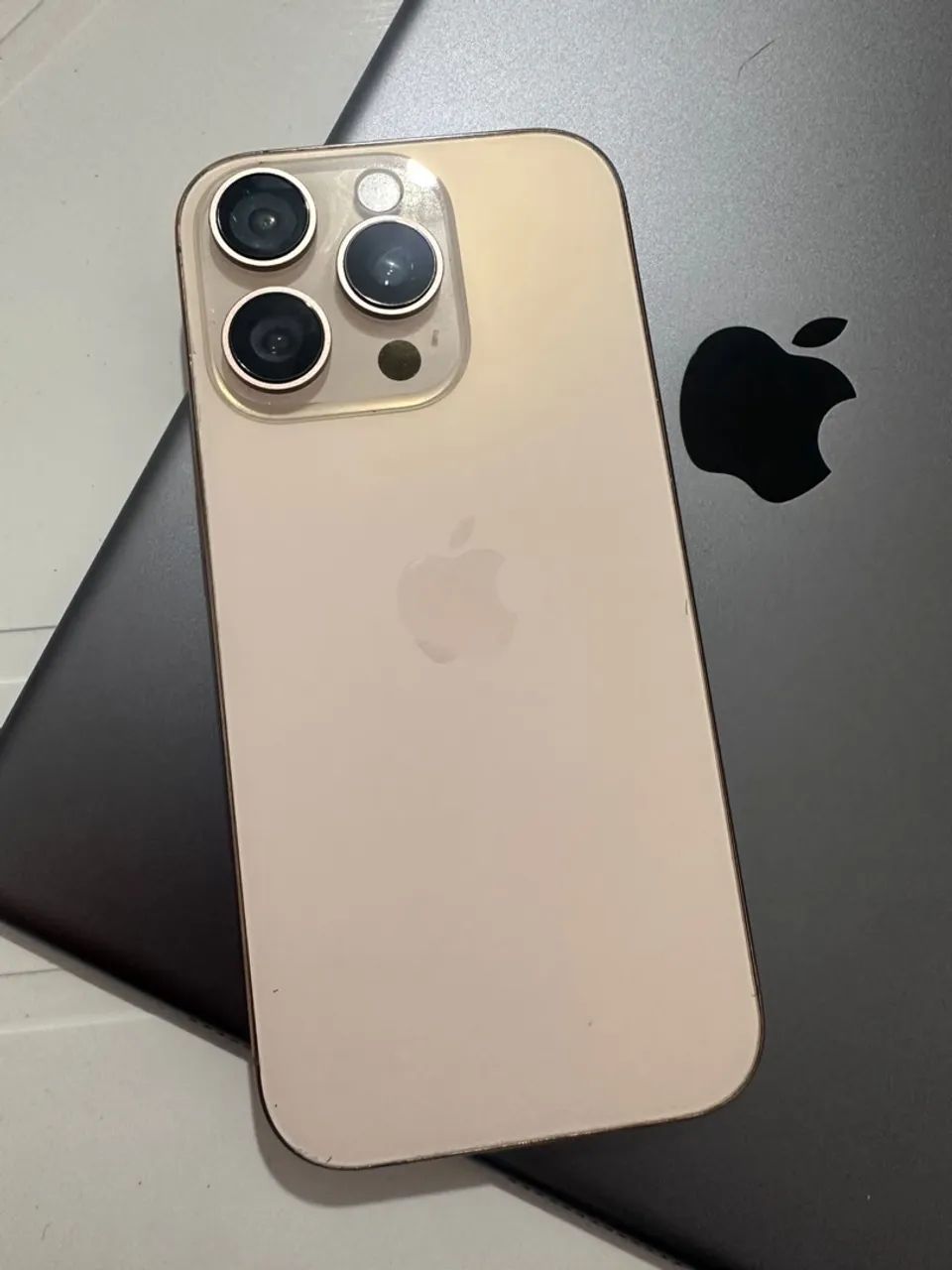 Vendo ou troco iPhone 16 pro 128GB - Foto 3