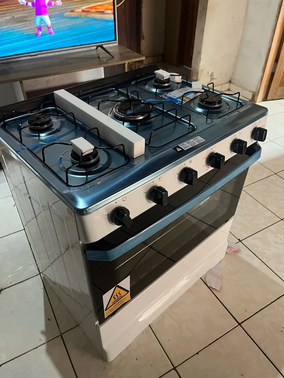 Fogão novo ( na caixa )