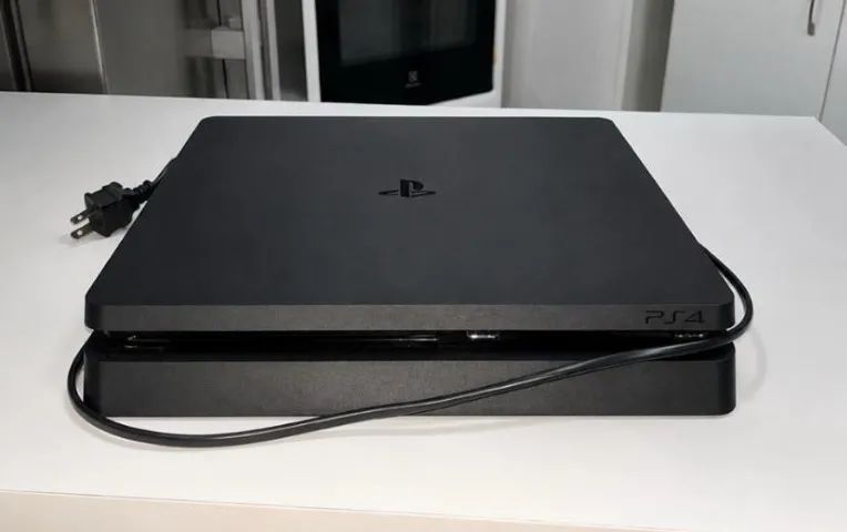 PS4