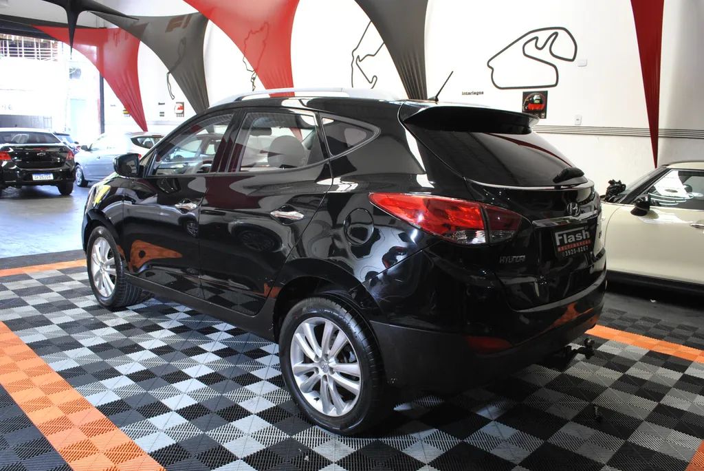 Hyundai ix35 2.0 16V 170cv 2WD/4WD Aut., foto 4 de 17