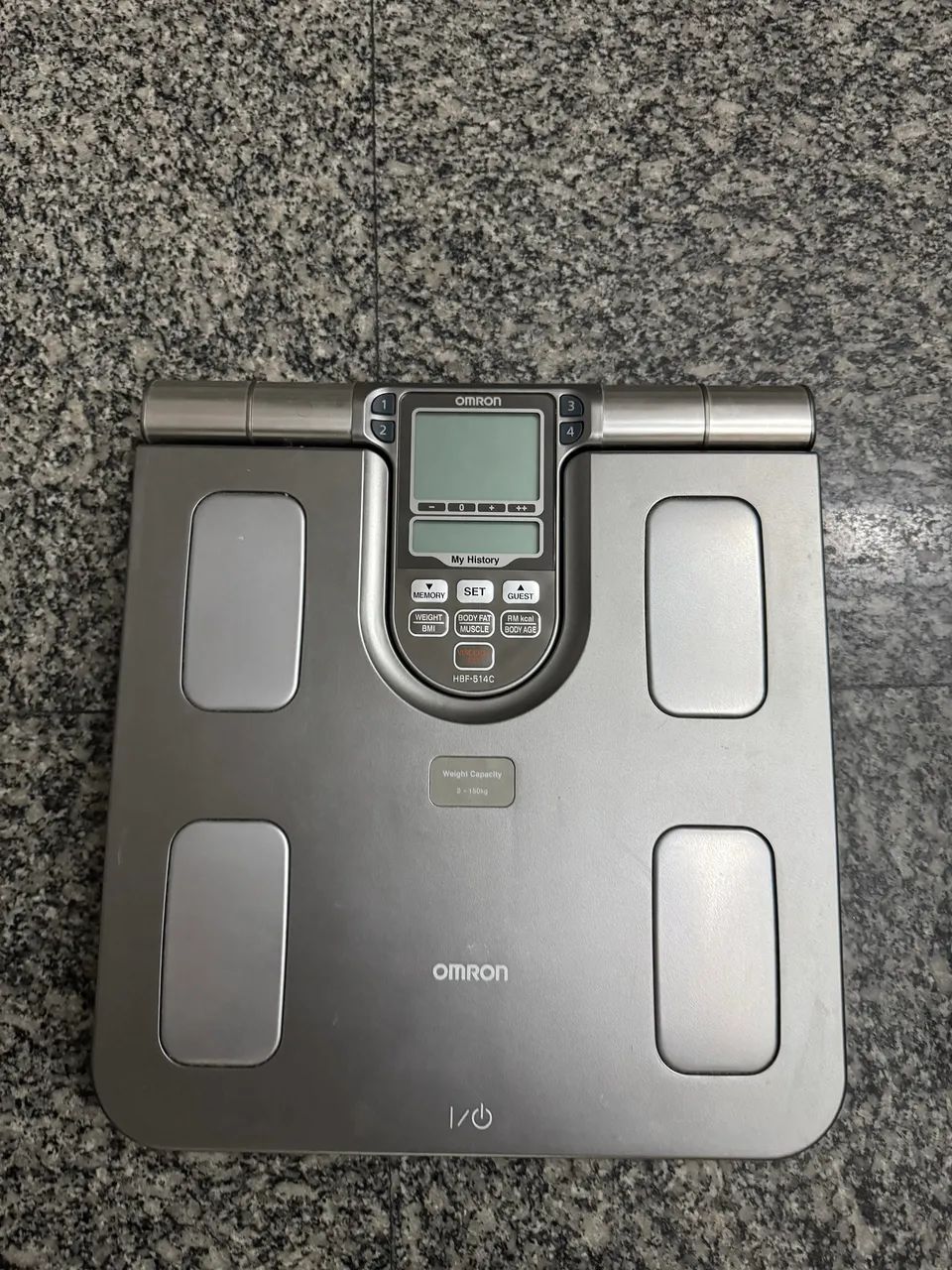 Balança de bioimpedância omron