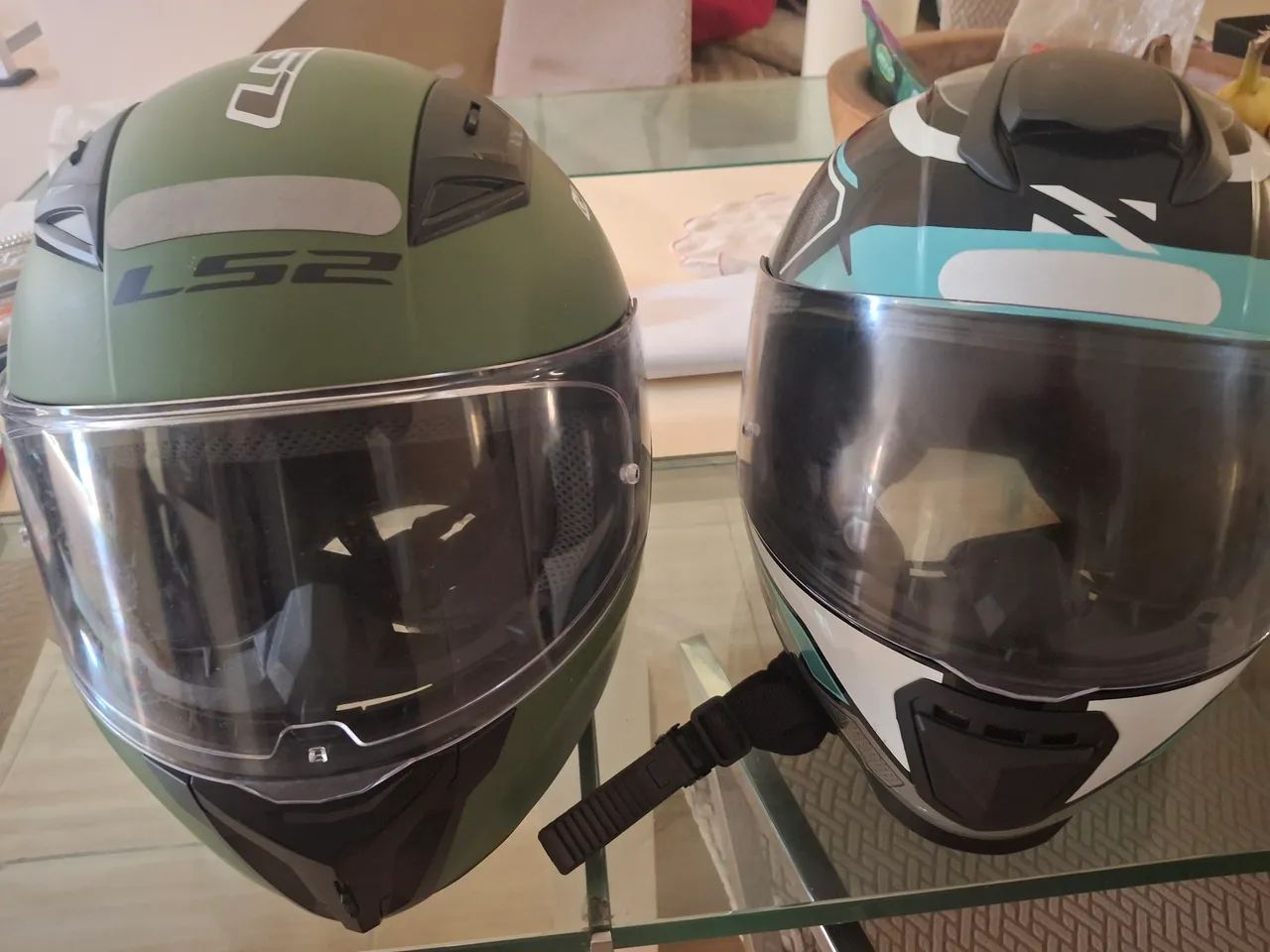 Vendo 2 capacetes novos - Foto 5