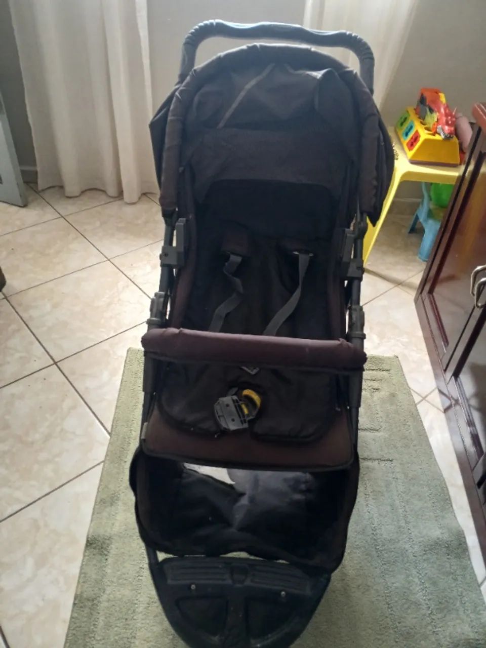 Carrinho de bebê usado  - Foto 4
