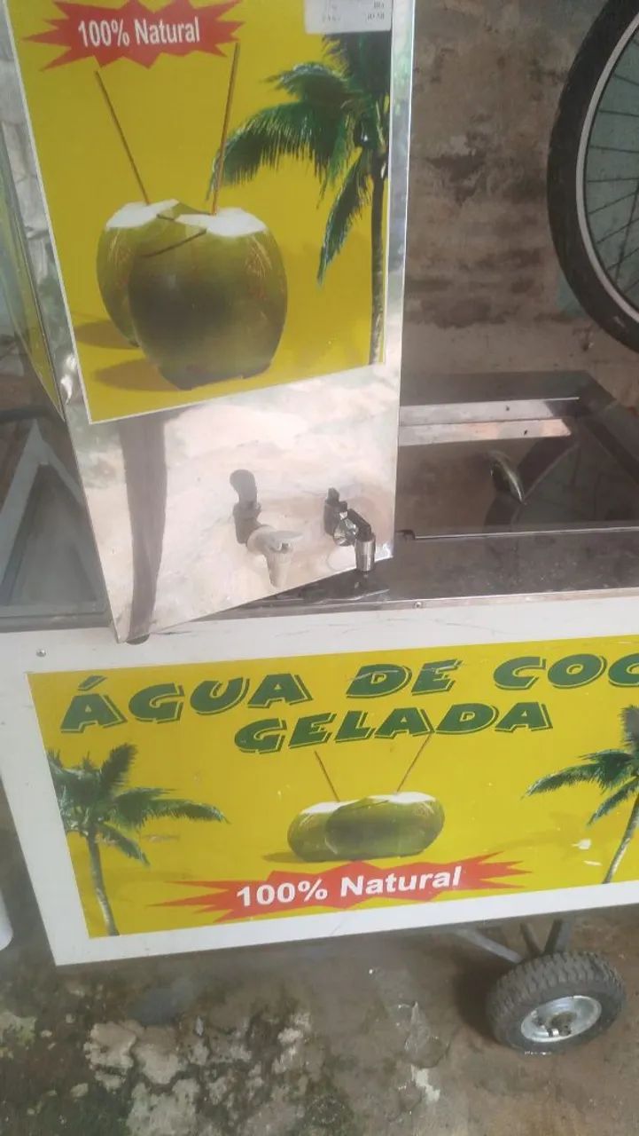 Carrinho de água de coco 