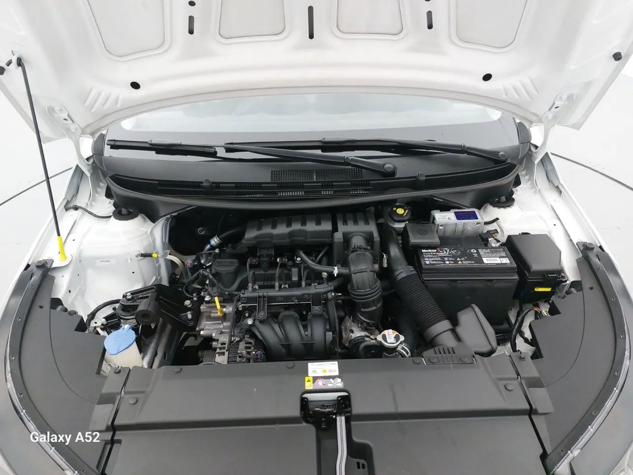 Hyundai HB20 Limited 1.0 Flex 12V Mec., foto 10 de 18