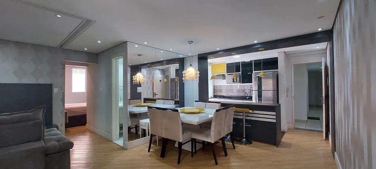 Apartamento 69m², 2 dormitórios, 1 suíte, sacada - Foto 3