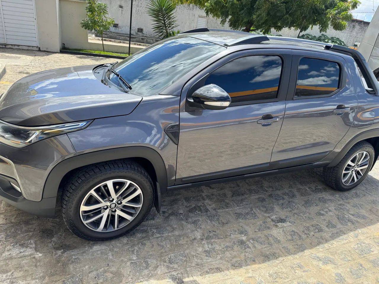 Fiat Strada Volcano 1.3 Flex 8V CD Aut. 2025 - Foto 2