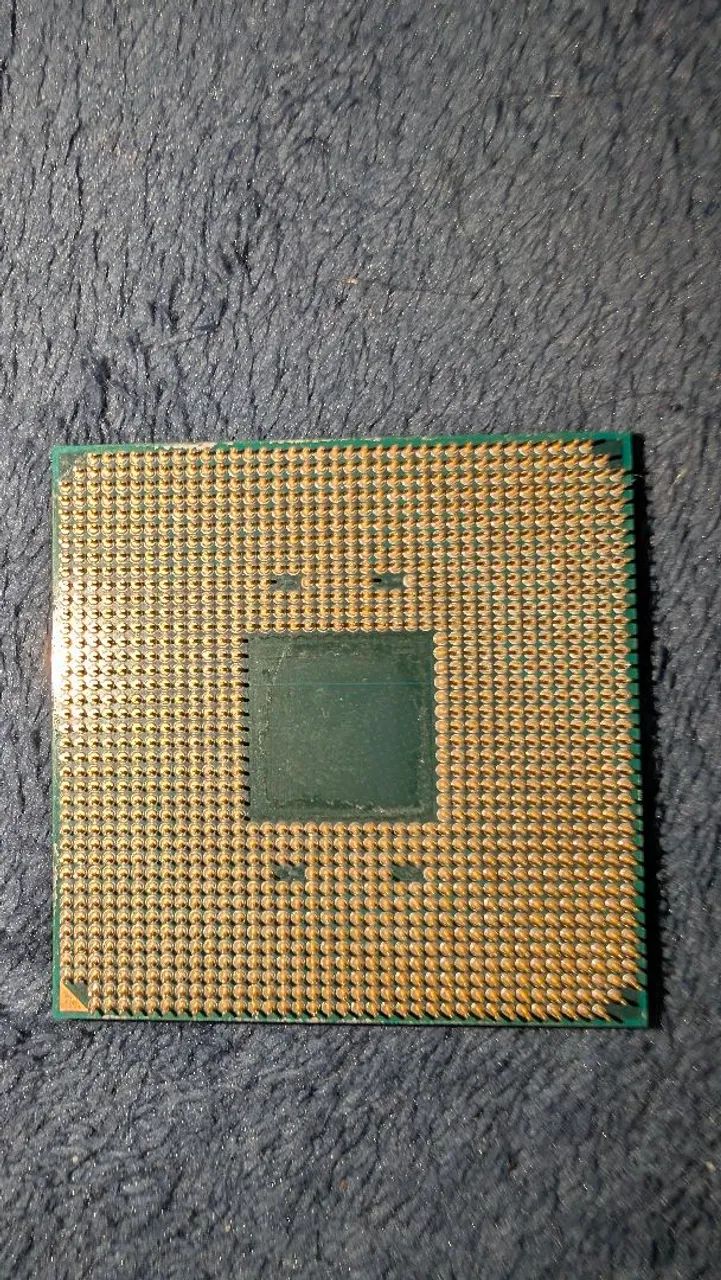 Ryzen 5700x3D - Foto 3