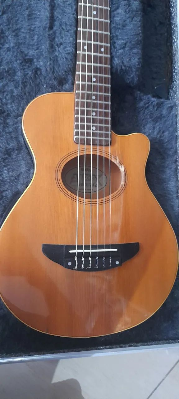 Violão yamaha apxt1n usado com case 