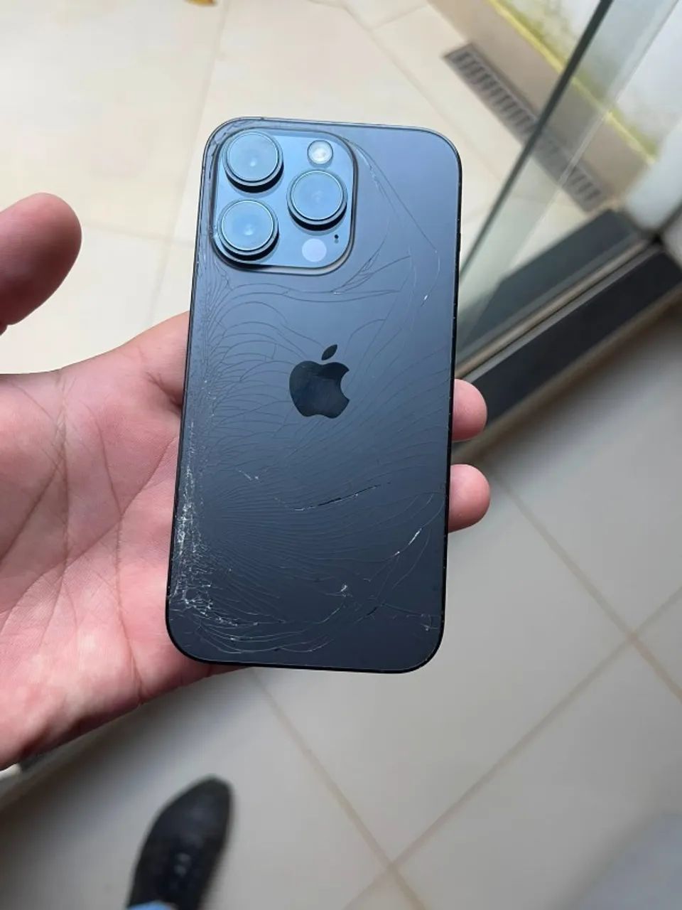 Iphone 14Pro - Foto 2