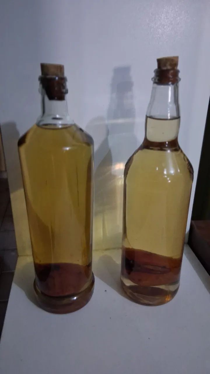 Vendo aperitivos envelhecidos com caju dentro da garrafa - Foto 4