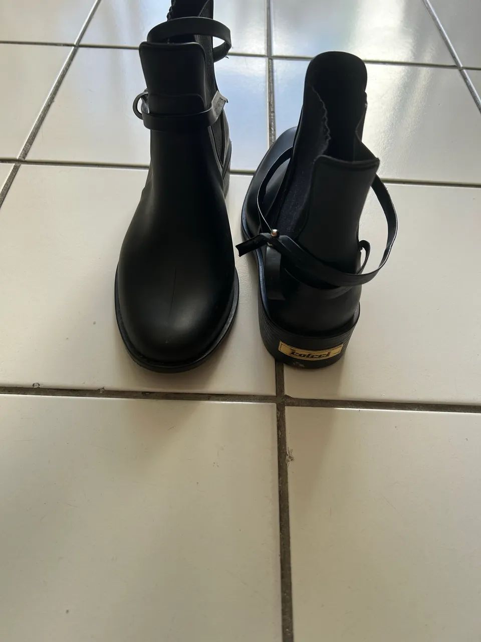 Vende-se bota 37 - Foto 2