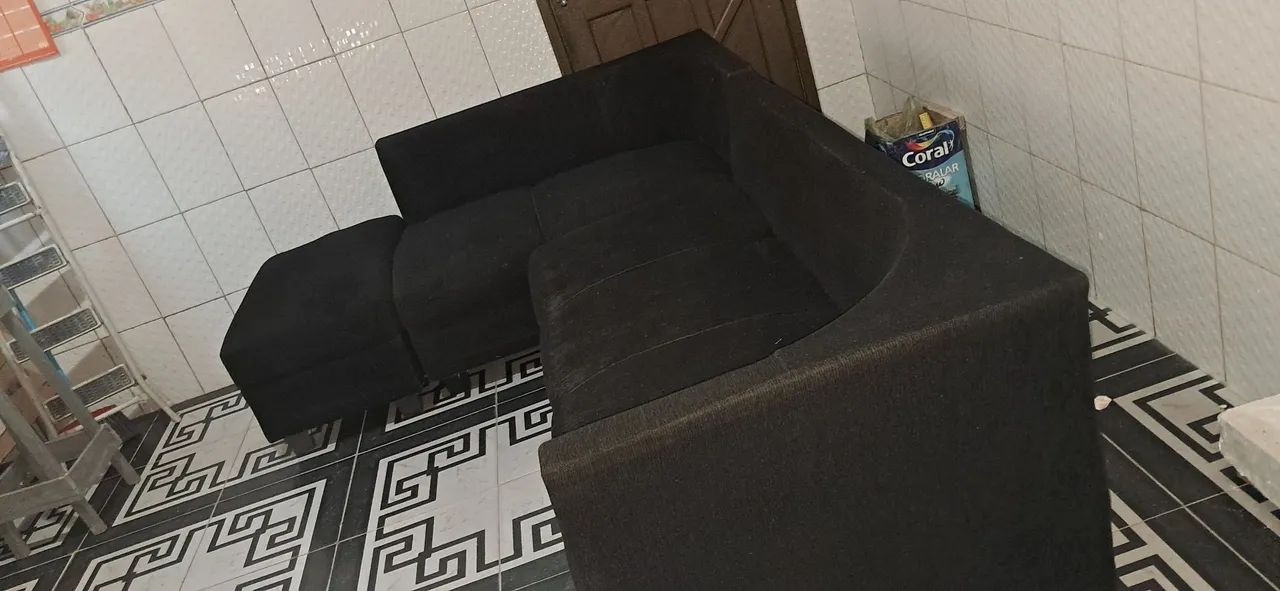 SOFÁ BEM CONSERVADO (DISPONÍVEL)  - Foto 5