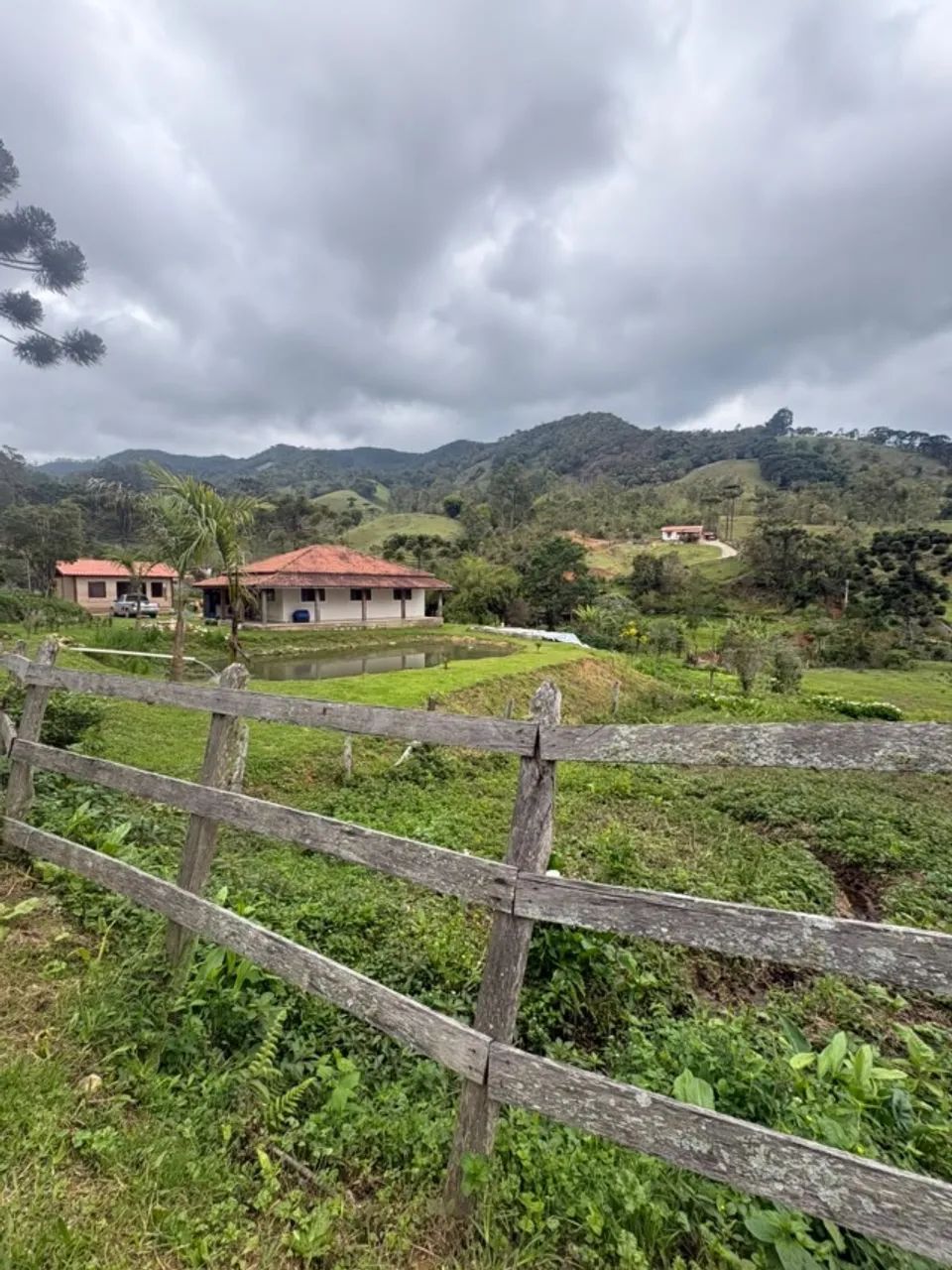 Chácara completa com lago em terreno de 3.800m² - Foto 4