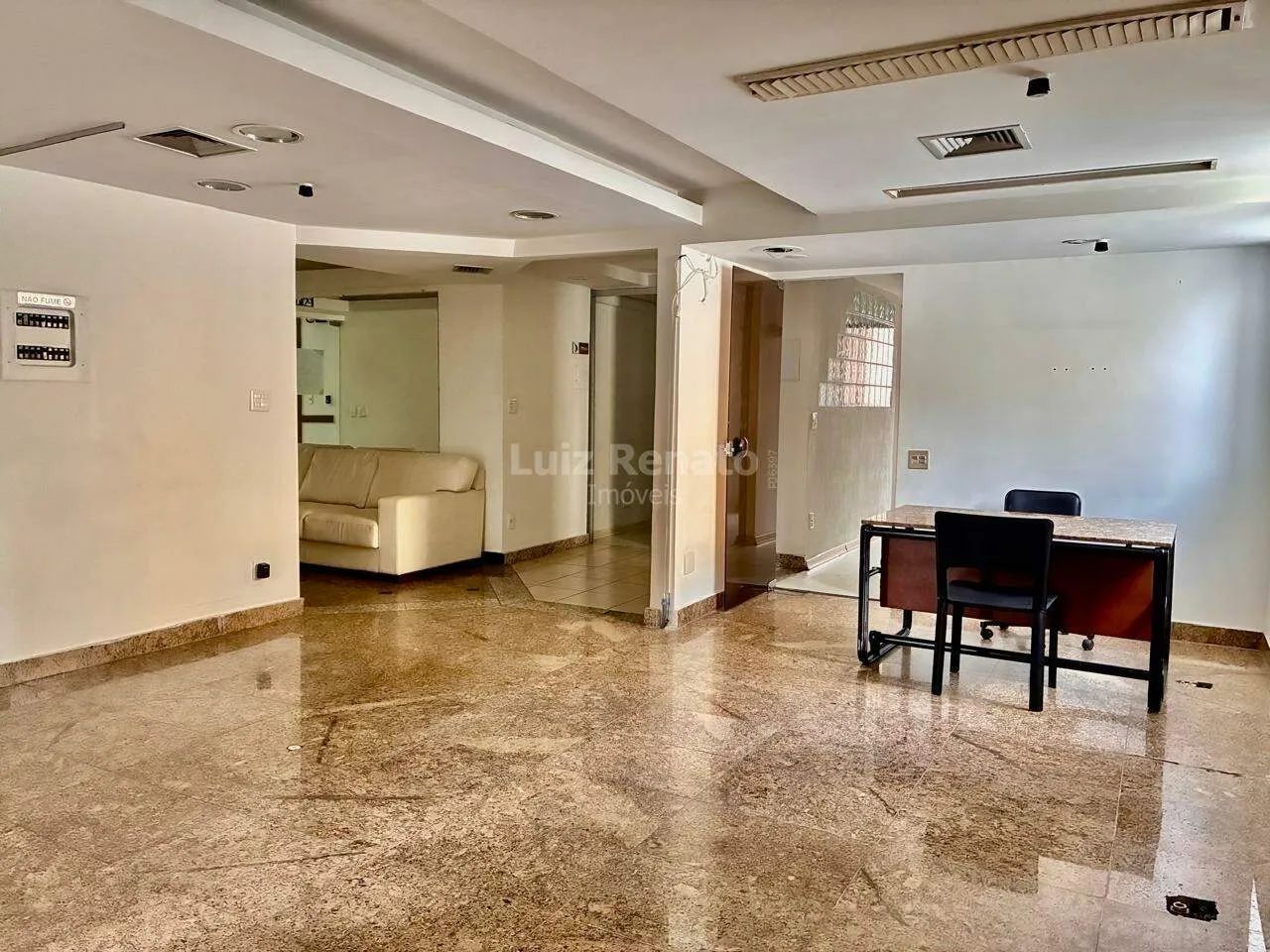 Conjunto de Salas Comerciais para Locação 85m² no Funcionários - Foto 2