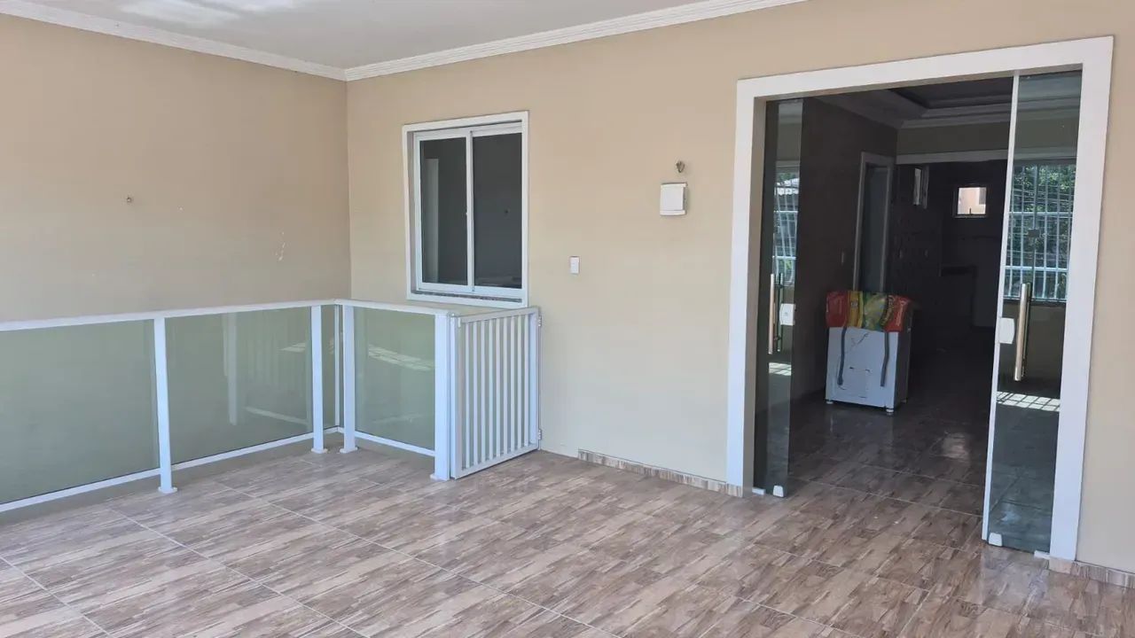 Excelente oportunidade para quem busca uma casa ampla - Foto 4