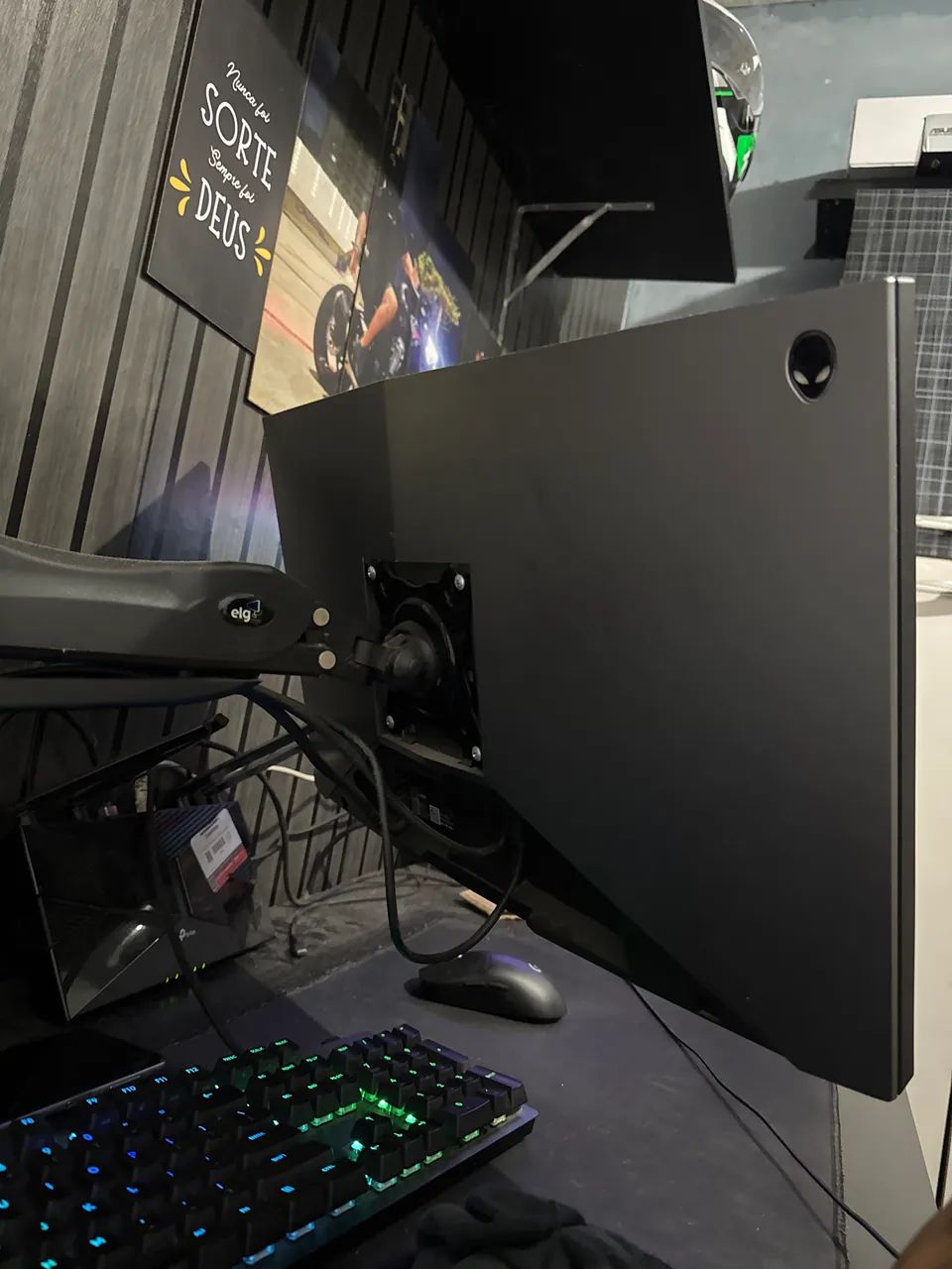 Monitor Dell Alienware 240hz perfeito - Foto 2