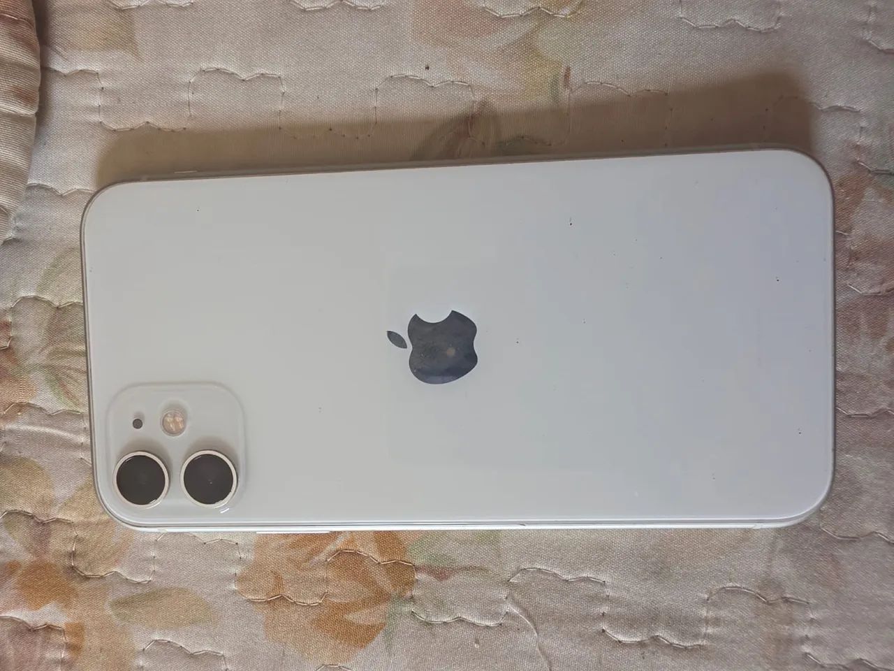 IPHONE 11 USADO