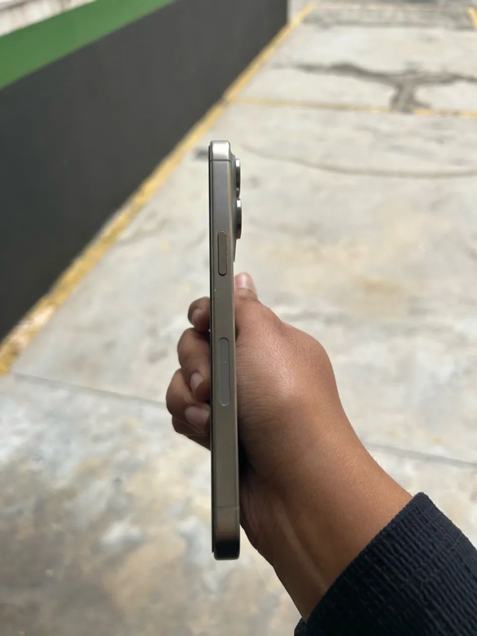 iPhone 15 Pro Max | 256 GB | Sem marcas de uso - Foto 4
