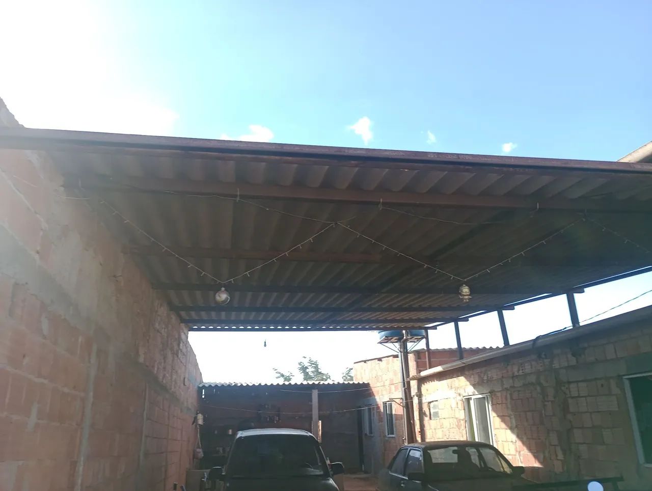 Telhado e ferros *..