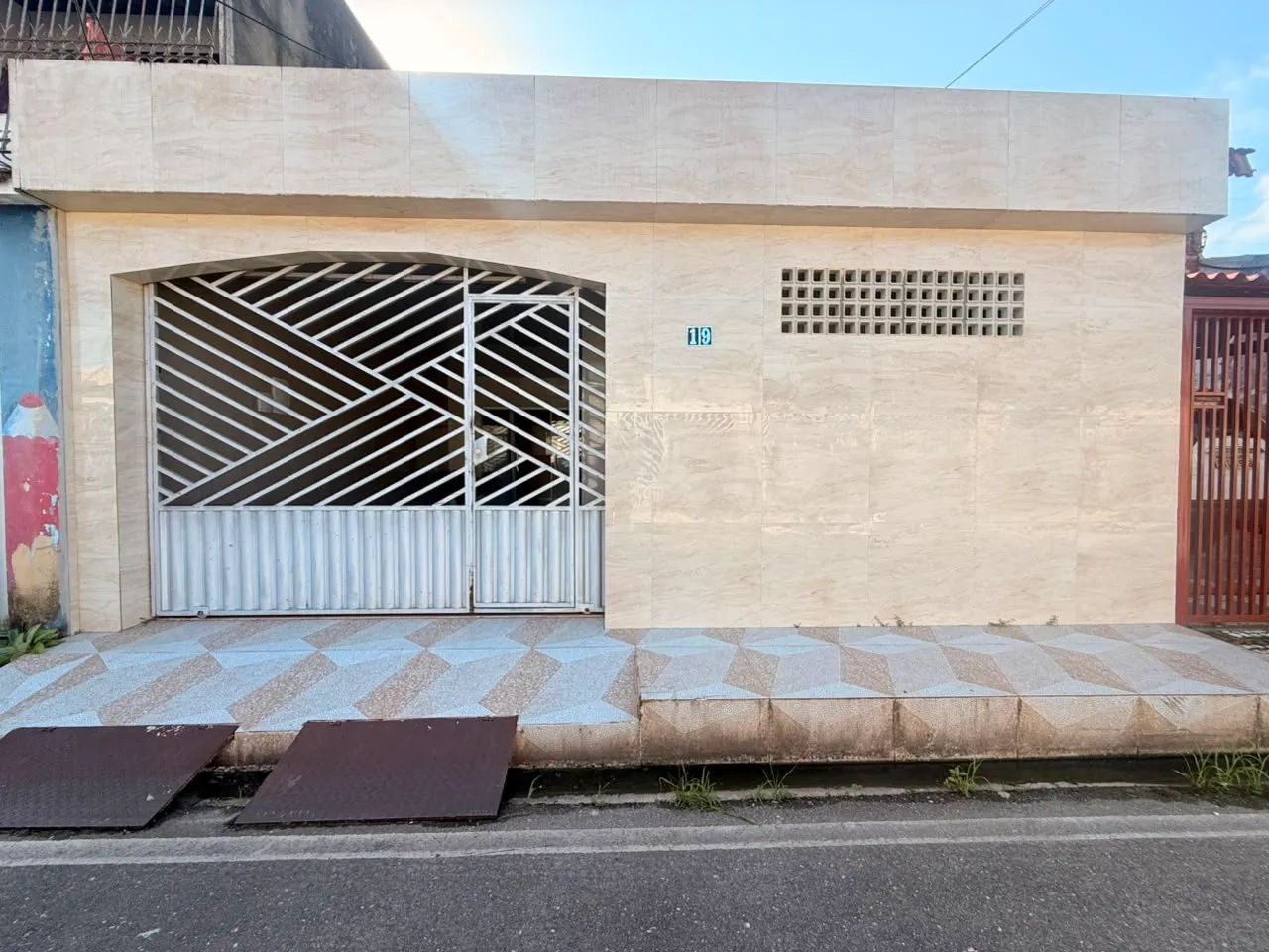 Linda Casa em Vila Fechada no Tenoné com Piscina - Foto 3