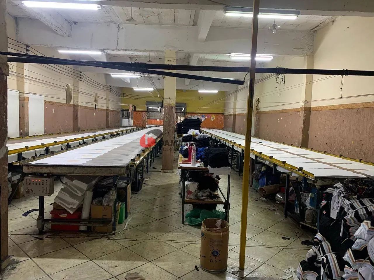 Galpão à Venda na Vila Califórnia, São Paulo | Terreno de 500 m² | Entradas Independentes