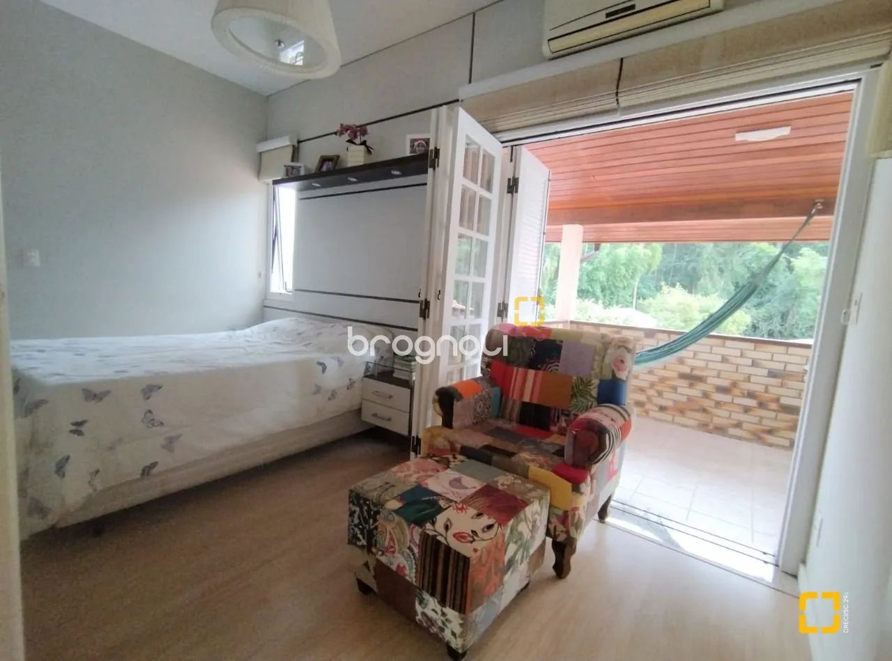 Brognoli Vende - Imóvel abaixo do valor do mercado no Sambaqui! - Foto 5