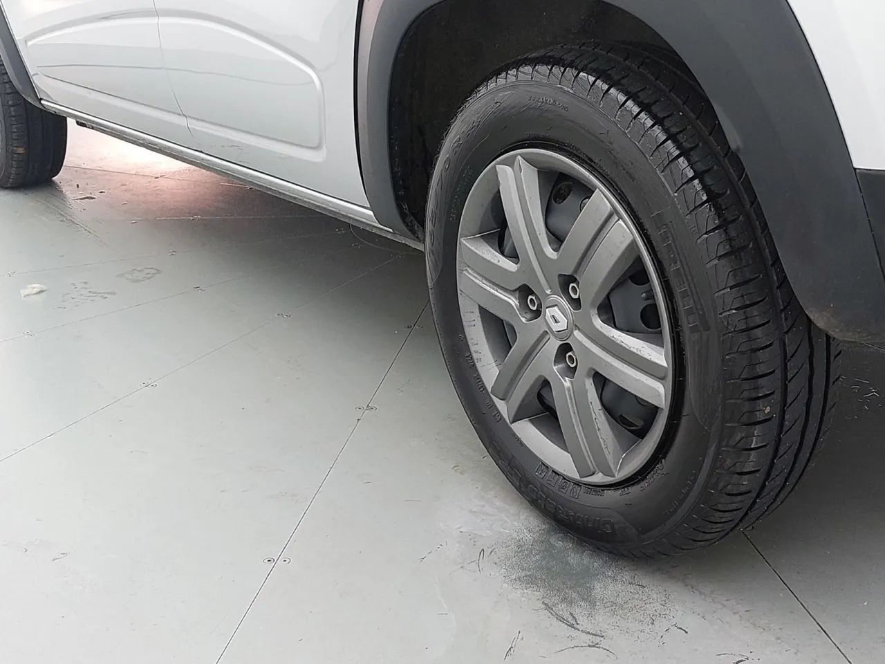 Renault Kwid 1.0 Zen, foto 12 de 18