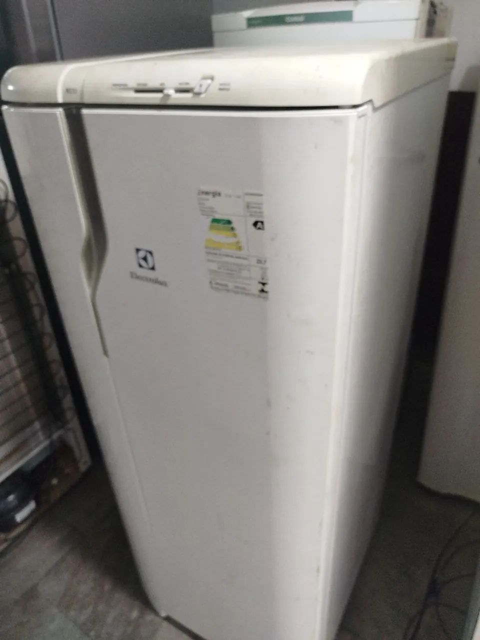 Geladeira electrolux 