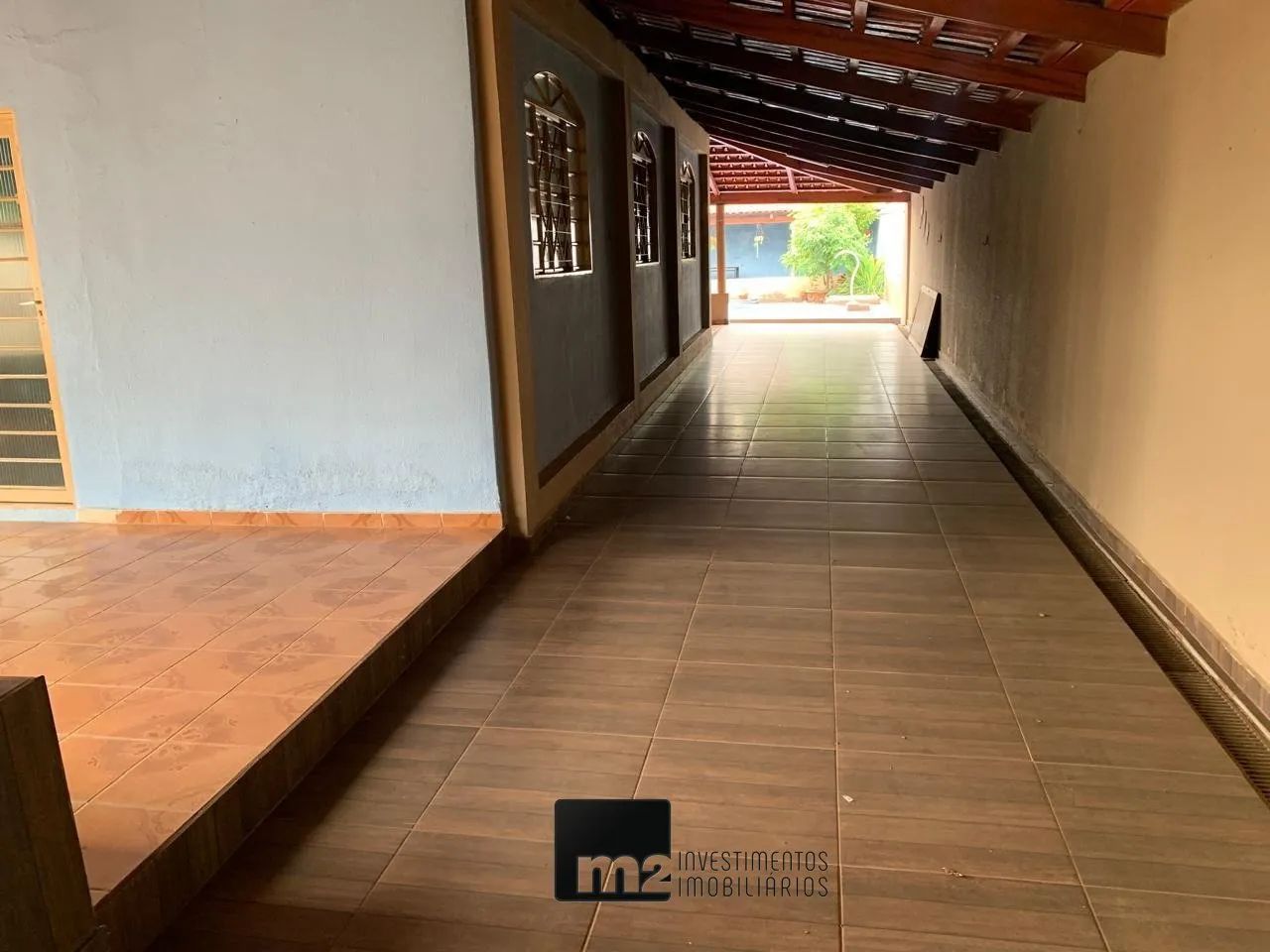 Casa com piscina e 3 quartos no Faiçalville - Foto 3