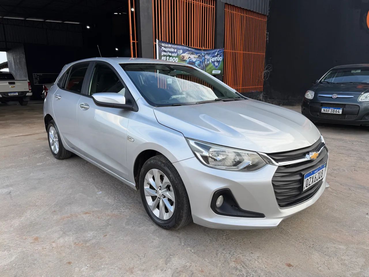 Chevrolet Onix ONIX HATCH LT 1.0 12V TB Flex 5p Mec. 2020